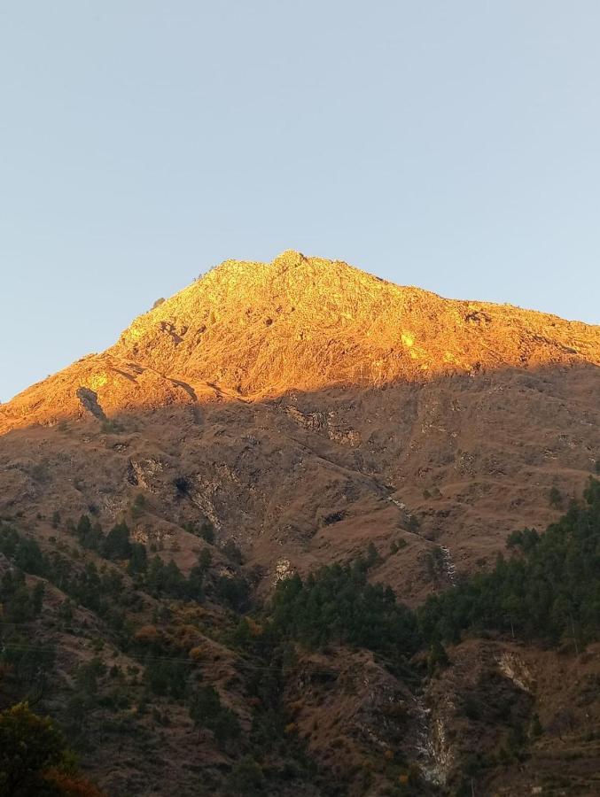 Rrr Resorts Tirthan Valley By Rrr Hotels & Resorts Banjār Exterior foto